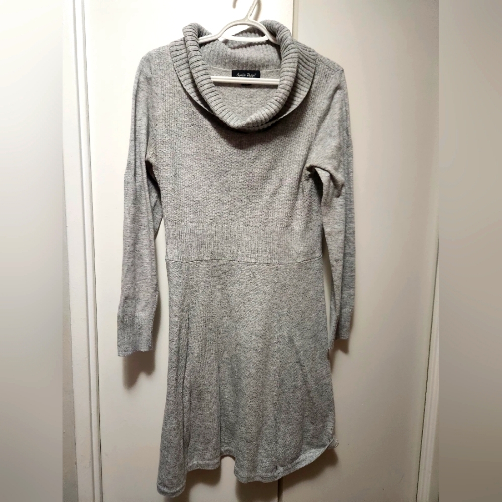Charlie Paige sweater dress L